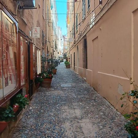 Appartamento In Centro Storico Alghero Eksteriør bilde
